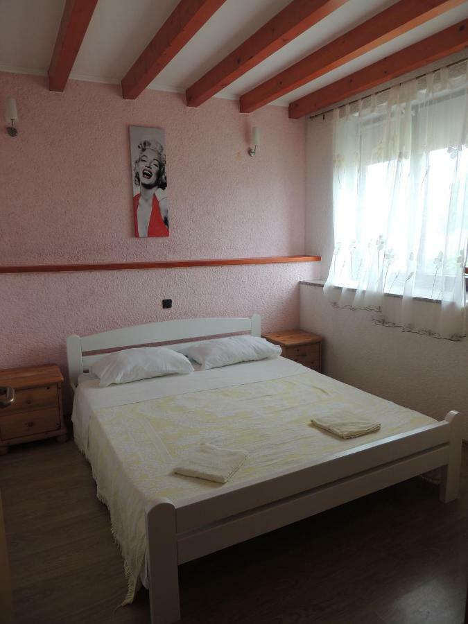 Apartman Sole Bale Exteriör bild